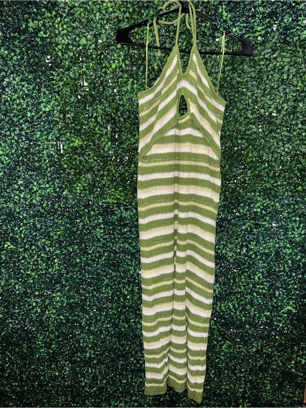 Sincerely Jules Green and Cream Striped Halter Knit Women’s Midi Dress — Size Lg